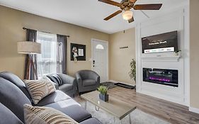 * Colorado Draft House * Smart Tvs * Self Entry *